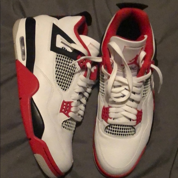 Air Jordan 4 retro - Picture 2 of 3